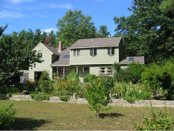 8 Truell Road Amherst, NH 03031 - Photo 1 of 9 Gallery Image 1
