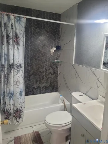 $190,000 | 116 East Westover Avenue, Colonial Heights, VA 23834