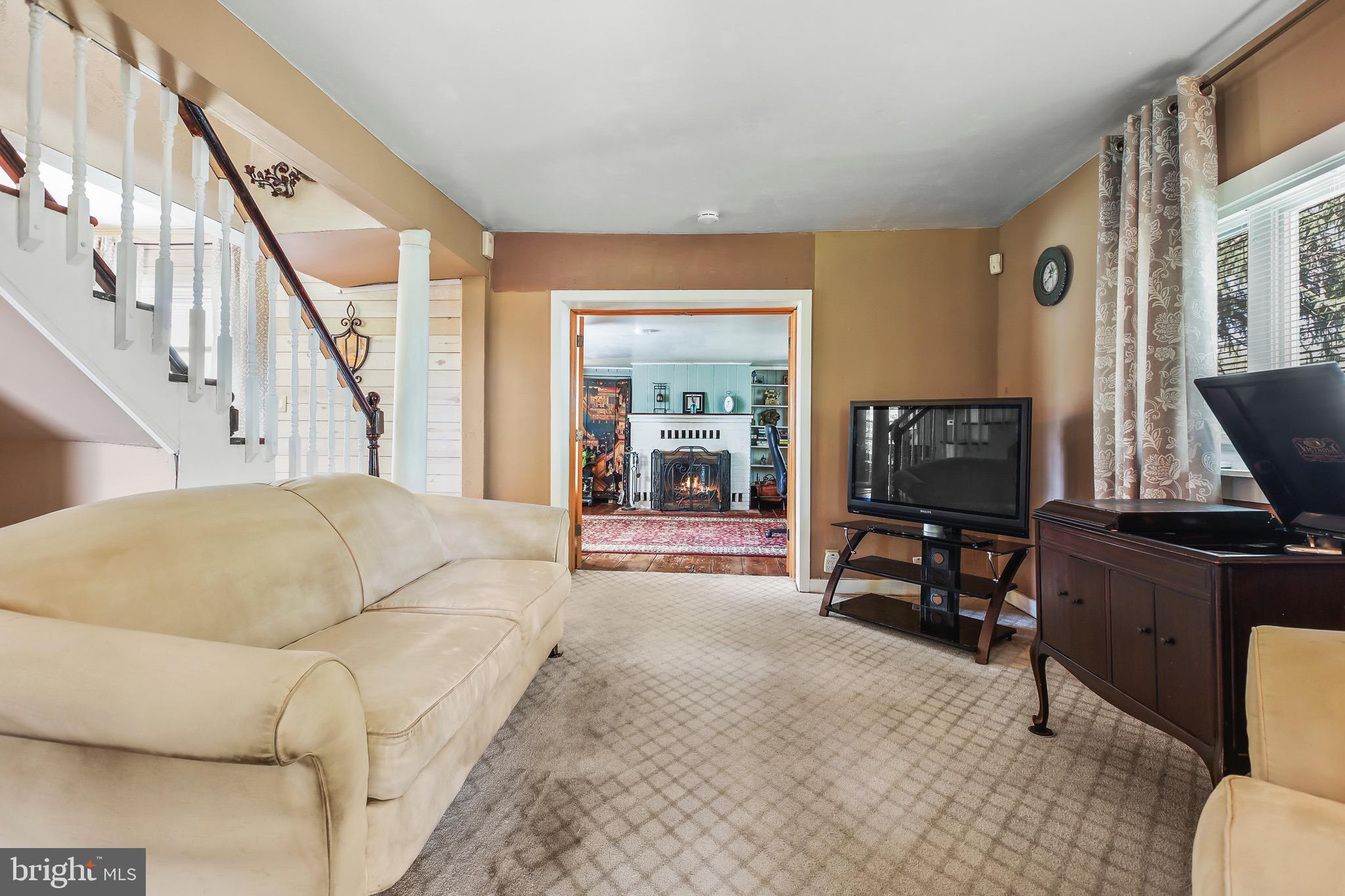 82 Tindall Road Robbinsville, NJ 08691 - Photo 11 of 27