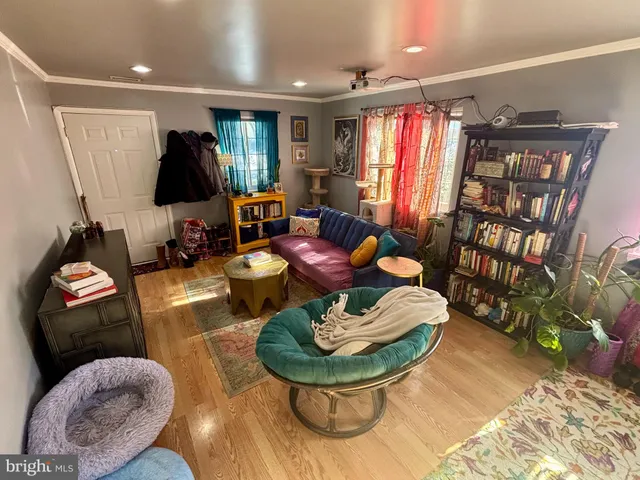 $1,700 | 40 Stoney Point Court, Germantown, MD 20876