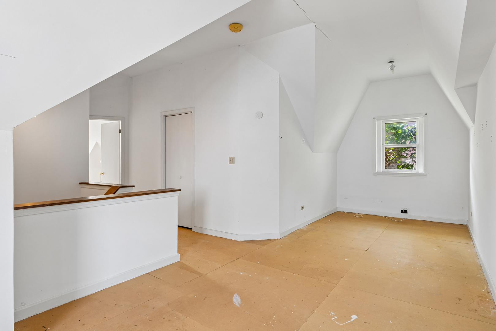 3317 North Rutherford Avenue Chicago, IL 60634 - Photo 14 of 23 Gallery Image 14