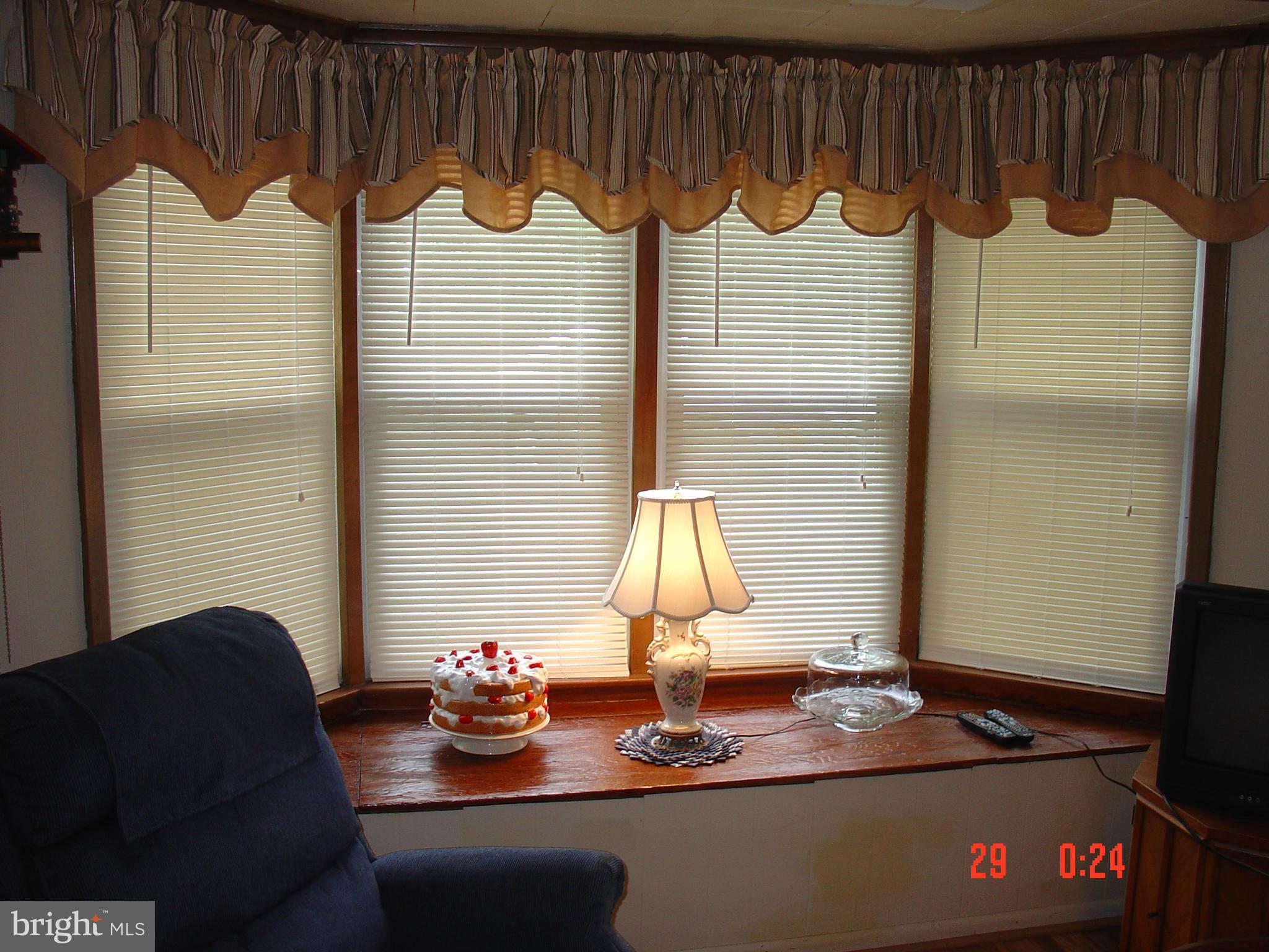 12606 Old Fort Road Fort Washington, MD 20744 - Photo 17 of 23 Dining Room
