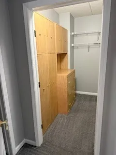 a view of utility room