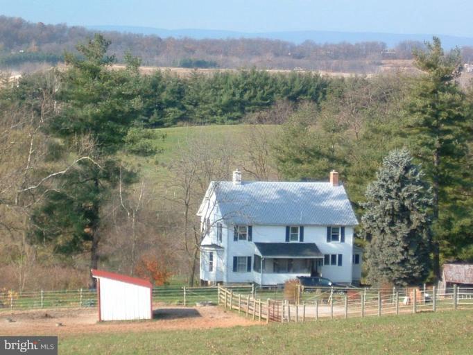 910 Quaker Hill Road Union Bridge, MD 21791 - Photo 14 of 23 Exterior (Rear)
