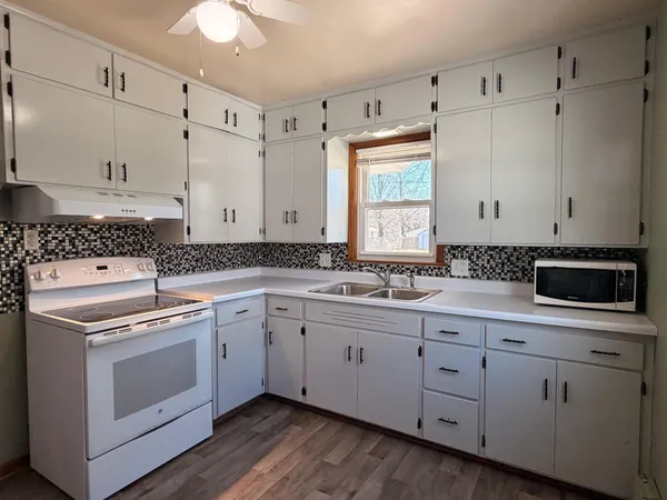 $90,000 | 646 Harvey Street, Tracy, MN 56175