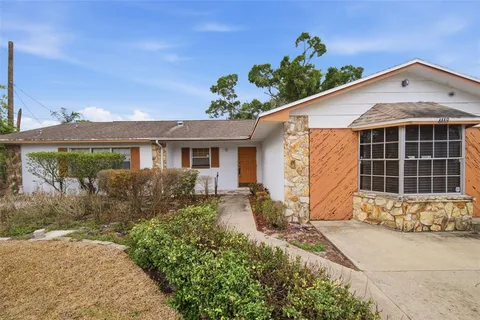 $240,000 | 4449 Tarpon Drive, Tampa, FL 33617