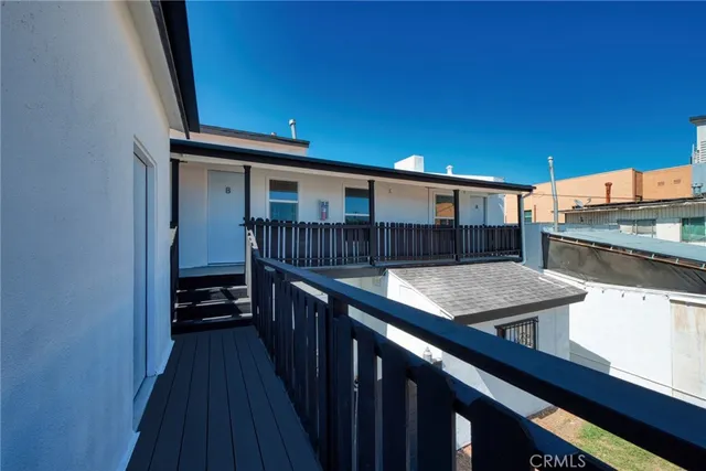 $1,575,000 | 2626 East Anaheim Street, Long Beach, CA 90804