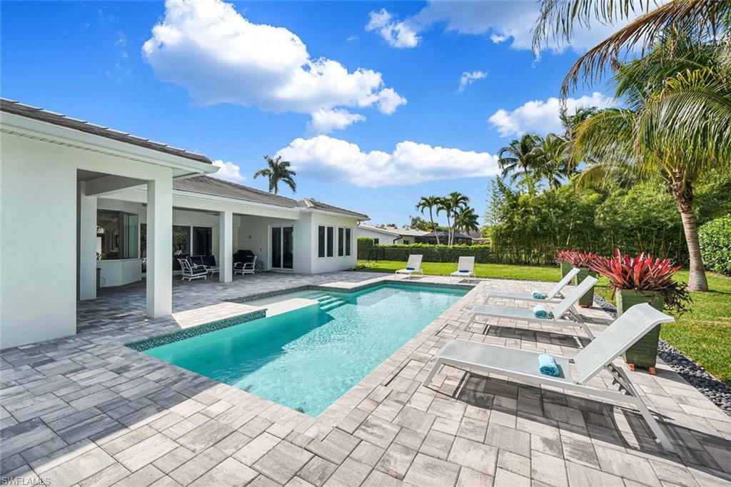 1515 Mandarin Road Naples, FL 34102 - Photo 14 of 15