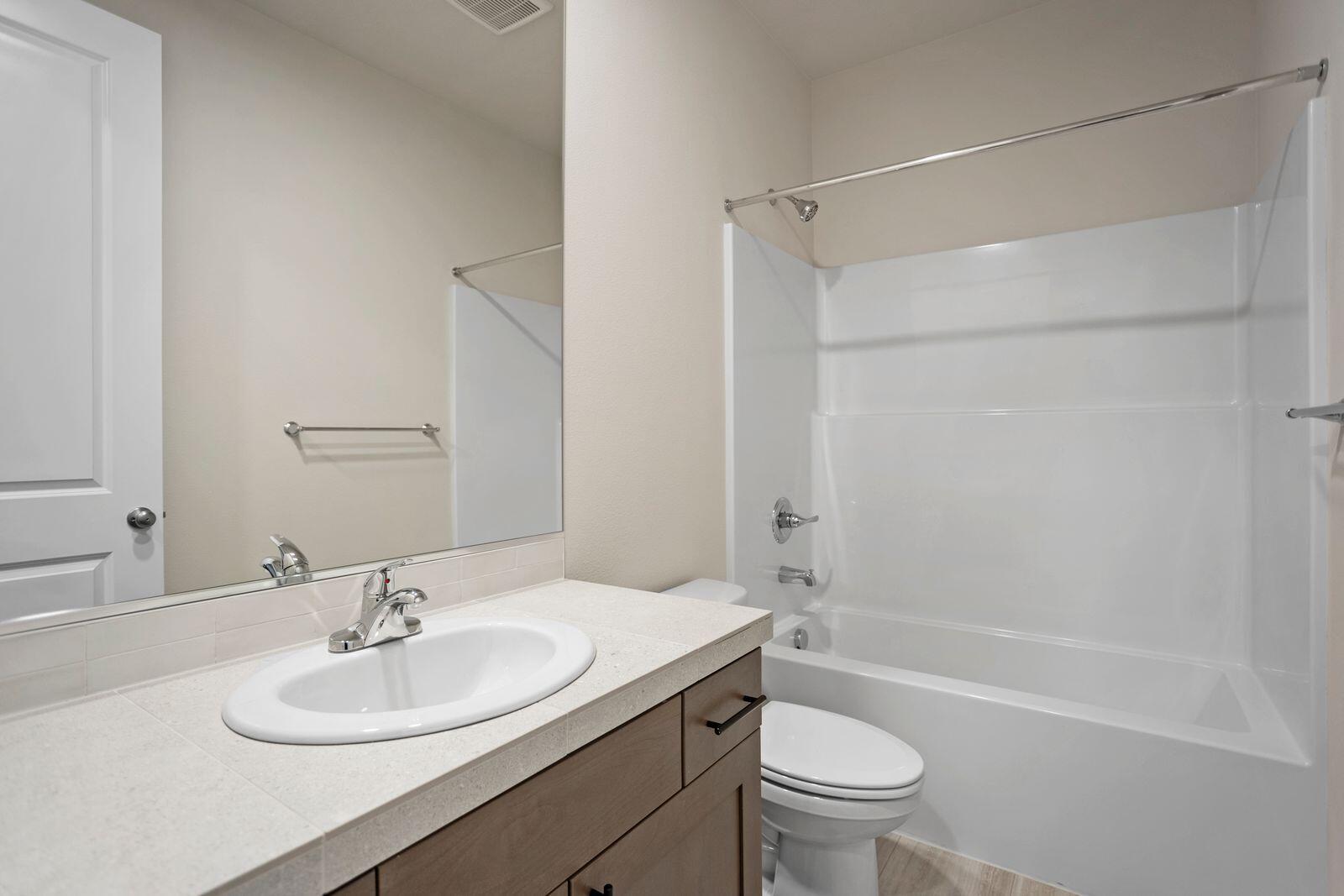 1140 Pumpkin Ridge, Unit 336 Eagle Point, OR 97524 - Photo 19 of 23