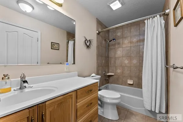 $700,000 | 1522 Sod Farm Road, Pocatello, ID 83204