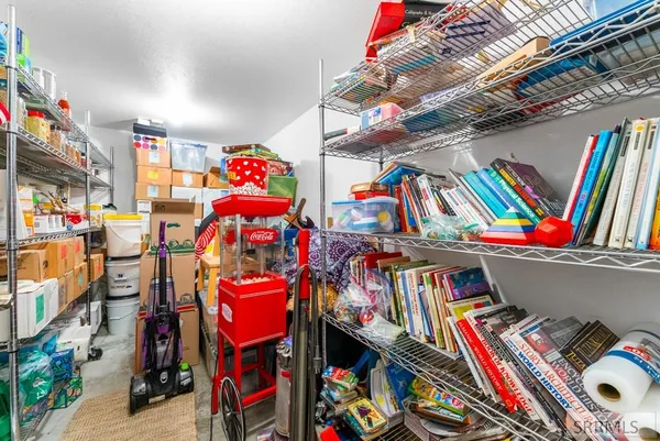 $700,000 | 1522 Sod Farm Road, Pocatello, ID 83204