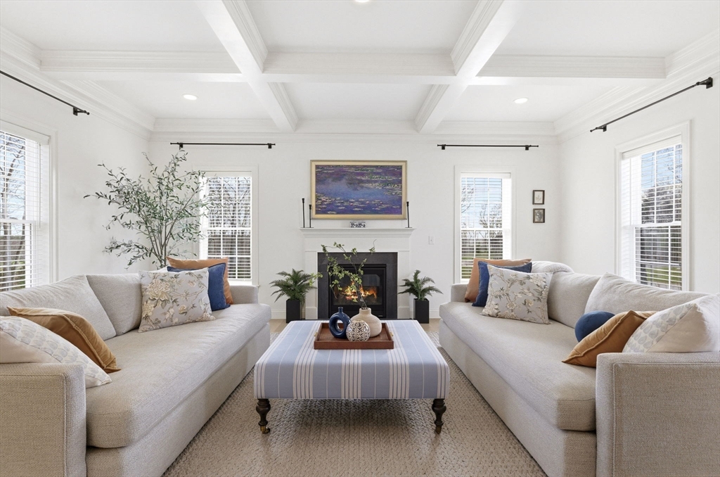 29 Rawson Farm Road Mendon, MA 01756 - Photo 2 of 42