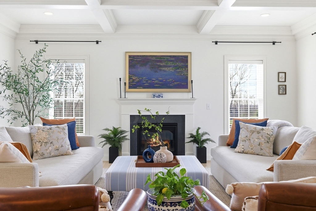 29 Rawson Farm Road Mendon, MA 01756 - Photo 3 of 42