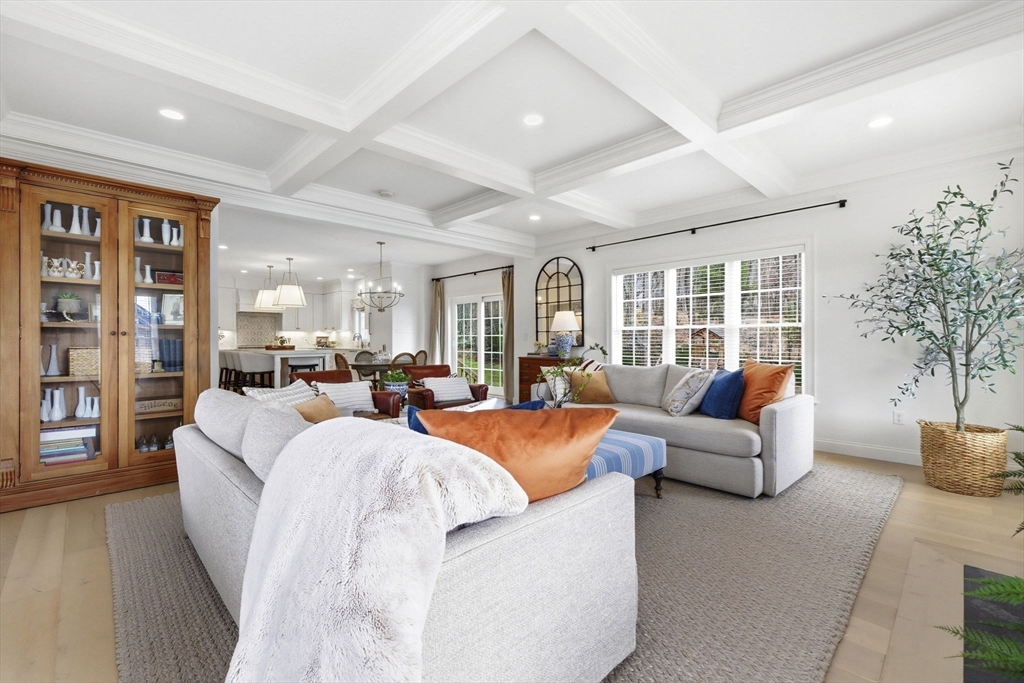 29 Rawson Farm Road Mendon, MA 01756 - Photo 8 of 42