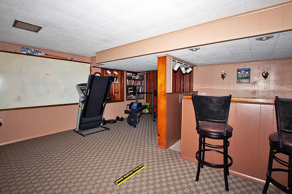 698 Lindsay Road Carnegie, PA 15106 - Photo 22 of 22 Gallery Image 22