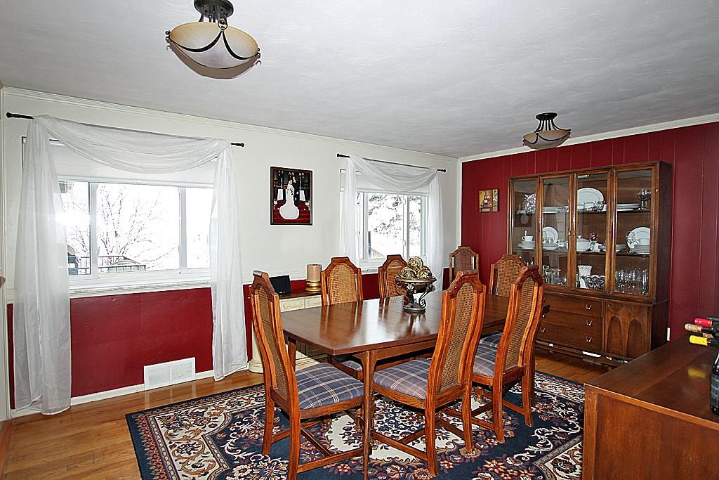 698 Lindsay Road Carnegie, PA 15106 - Photo 8 of 22 Gallery Image 8