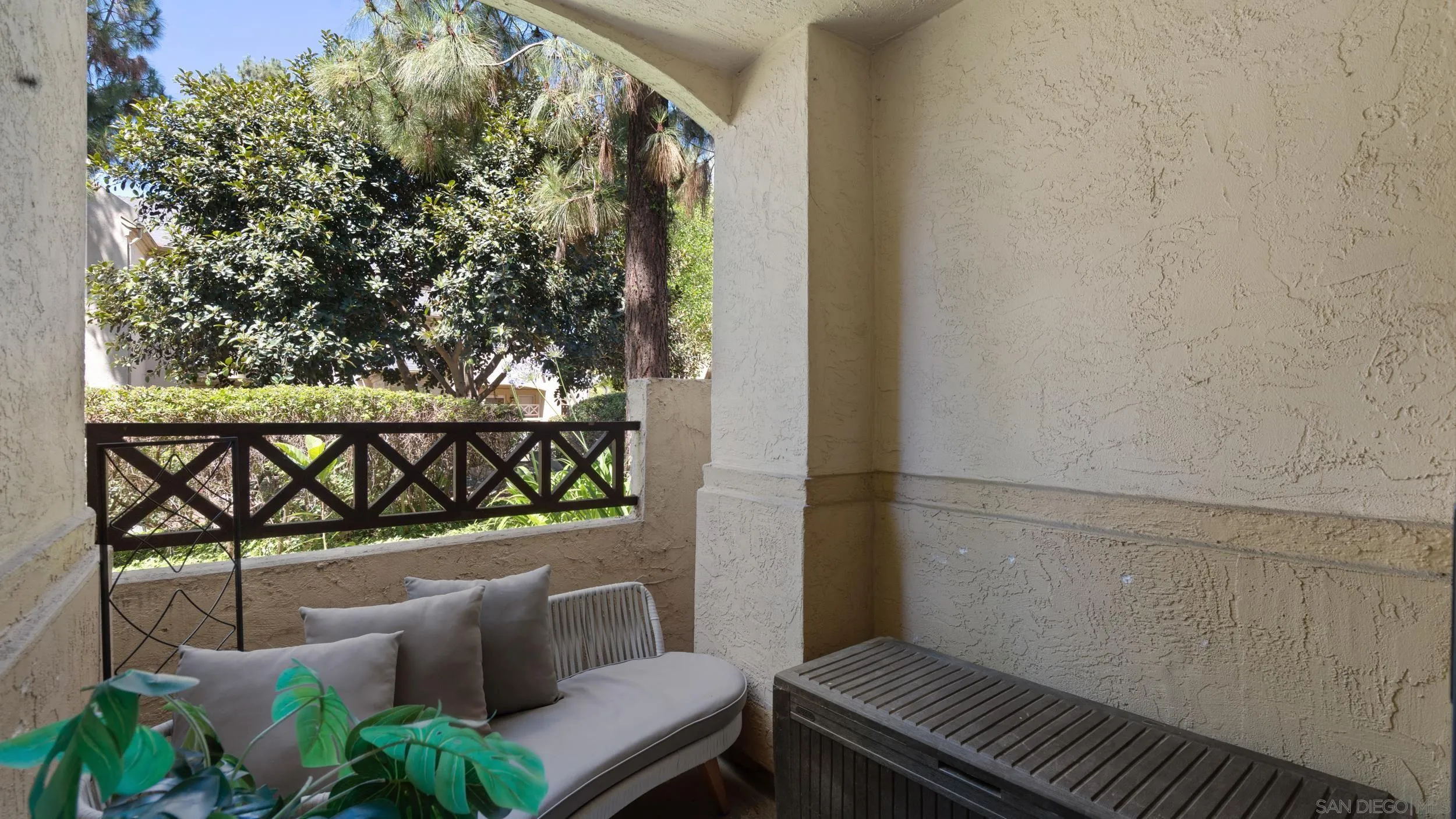 725 Brookstone Road, Unit 101 Chula Vista, CA 91913 - Photo 21 of 31 a view of a chairs in the roof deck