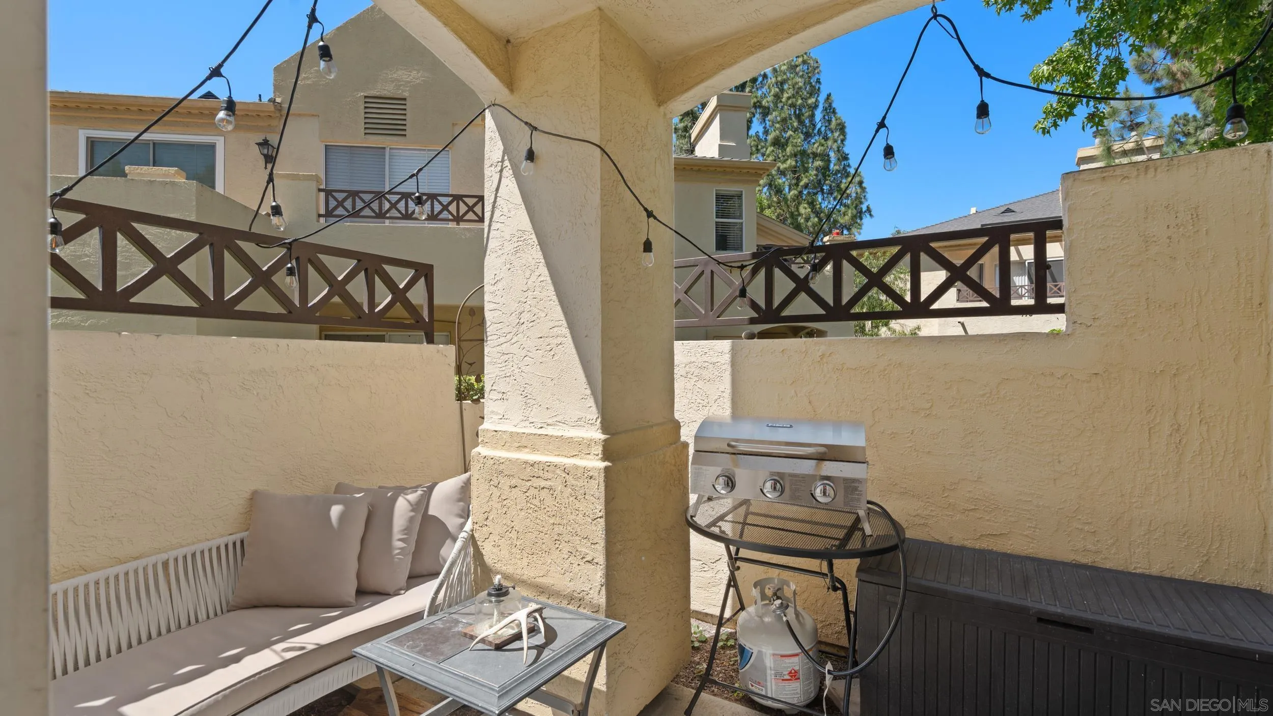725 Brookstone Road, Unit 101 Chula Vista, CA 91913 - Photo 3 of 31