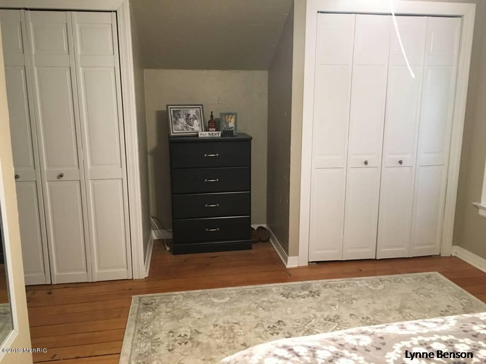 7614 Cascade Road Southeast Grand Rapids, MI 49546 - Photo 15 of 15 Bedroom 2 closet 7614 Cascade Road Grand