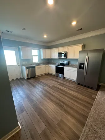 $2,150 | 426 Pender Woods Drive, Summerville, SC 29486