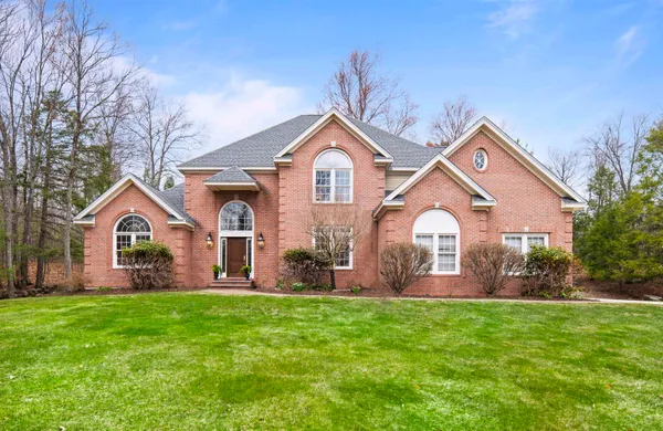 $1,225,000 | 55 The Flume, Amherst, NH 03031