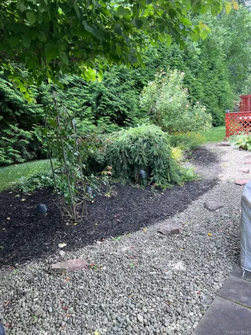 $914,000 | 9 Roselawn Road, Highland Mills, NY 10930