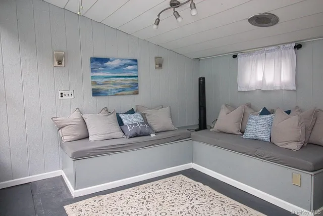 $914,000 | 9 Roselawn Road, Highland Mills, NY 10930