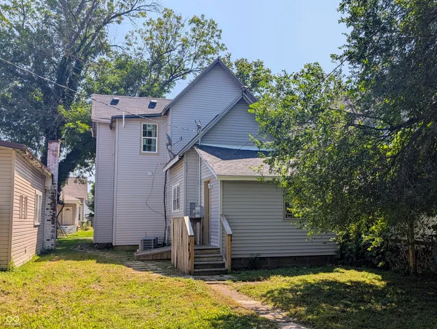 $199,990 | 1210 California Street, Columbus, IN 47201