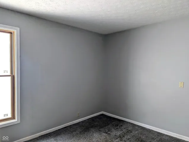 $199,990 | 1210 California Street, Columbus, IN 47201