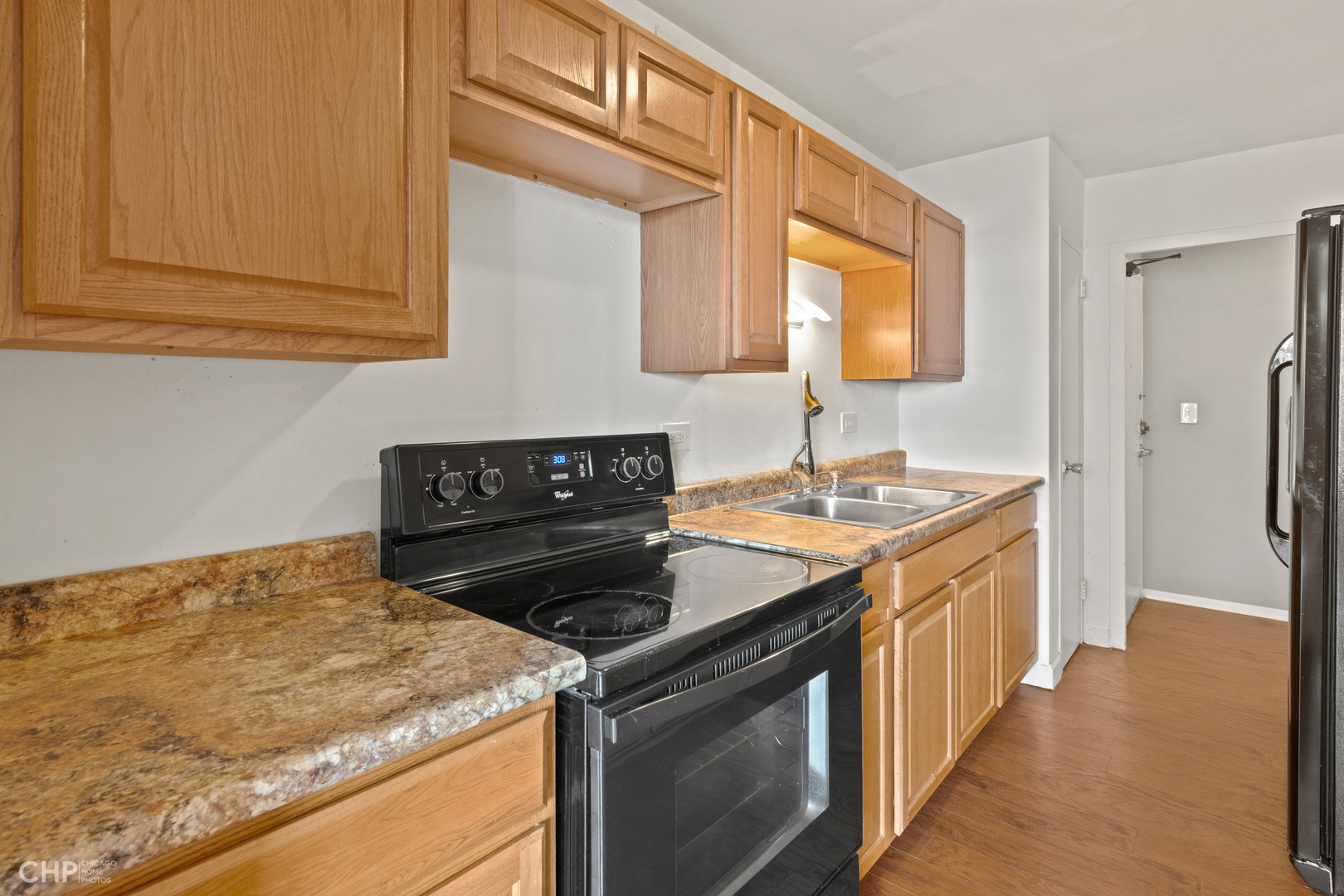 6301 North Sheridan Road, Unit 16B Chicago, IL 60660 - Photo 11 of 43