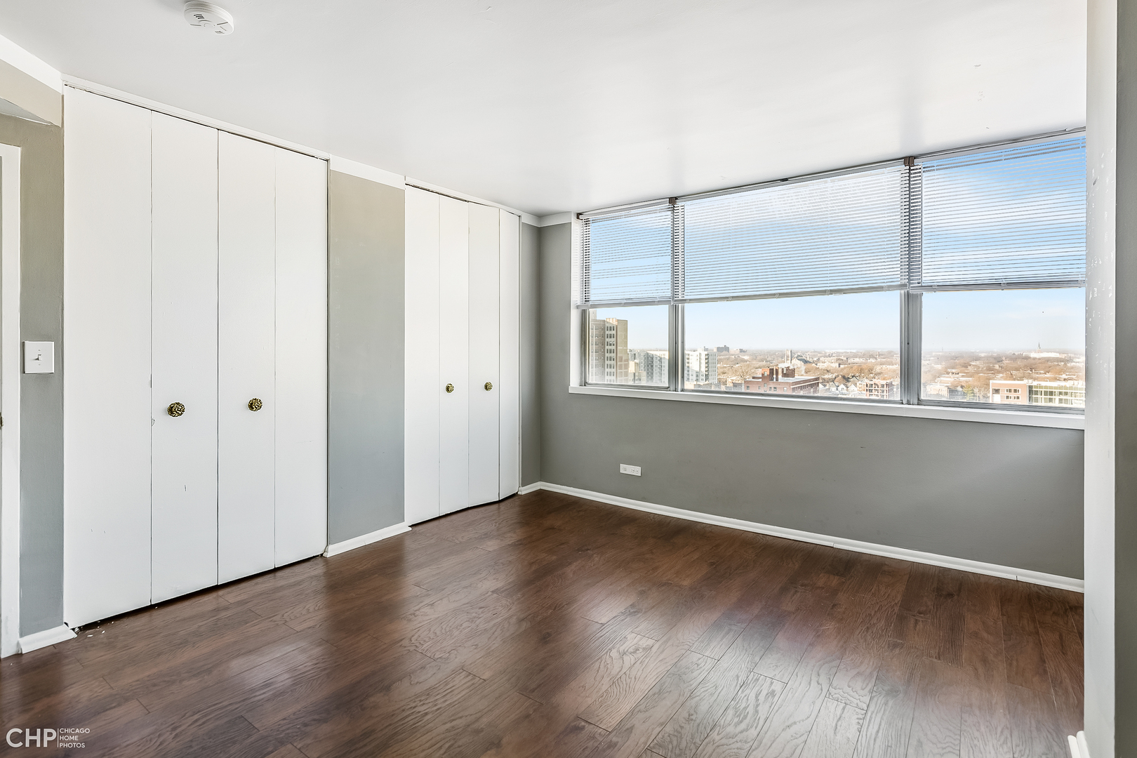 6301 North Sheridan Road, Unit 16B Chicago, IL 60660 - Photo 16 of 43