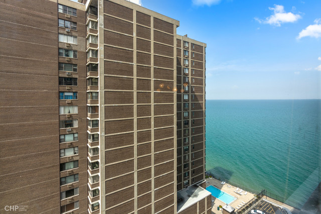 6301 North Sheridan Road, Unit 16B Chicago, IL 60660 - Photo 9 of 43