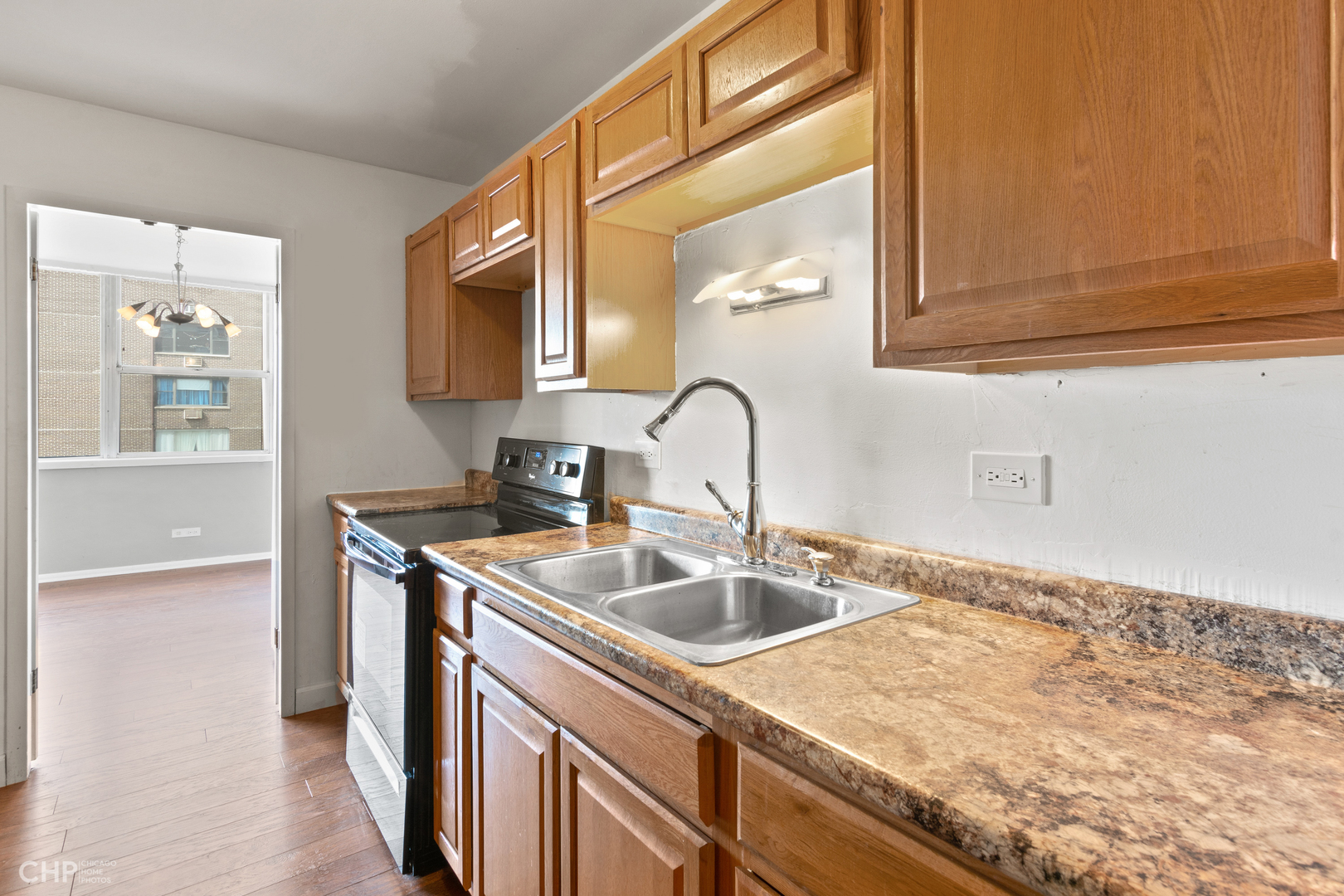 6301 North Sheridan Road, Unit 16B Chicago, IL 60660 - Photo 10 of 43