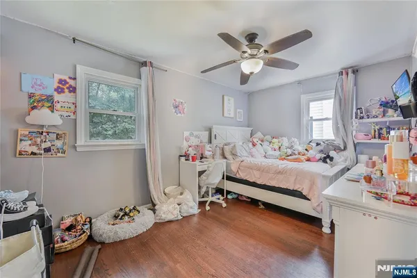 $2,900 | 270 Glen Avenue, Dumont, NJ 07628