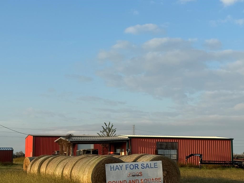 45 County Road 45 Angleton, TX 77515 - Photo 3 of 16