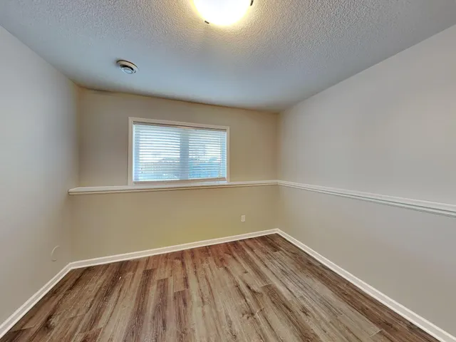 $3,149 | 1525 Independence Avenue North, Golden Valley, MN 55427