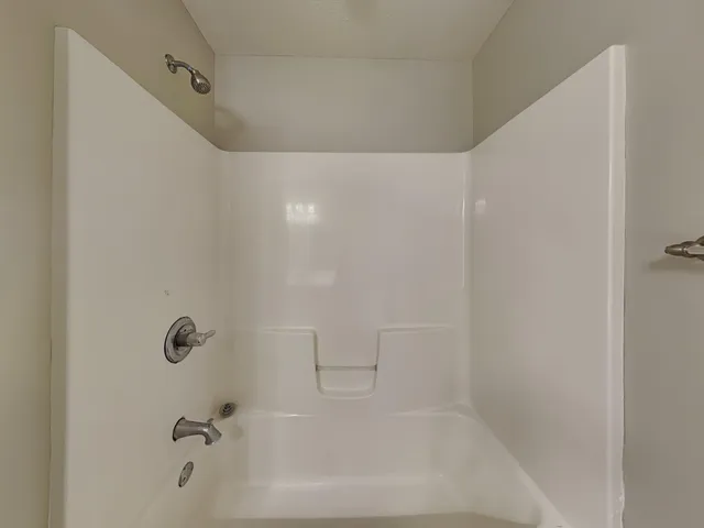 $3,149 | 1525 Independence Avenue North, Golden Valley, MN 55427