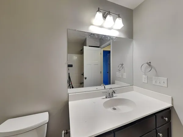 $3,239 | 1525 Independence Avenue North, Golden Valley, MN 55427