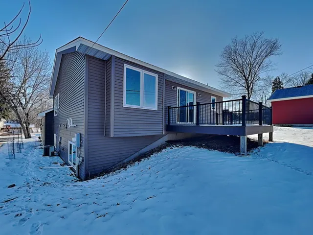 $3,149 | 1525 Independence Avenue North, Golden Valley, MN 55427