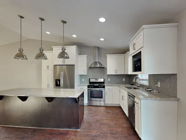 $3,149 | 1525 Independence Avenue North, Golden Valley, MN 55427