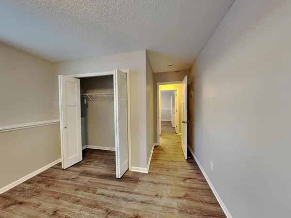 $3,239 | 1525 Independence Avenue North, Golden Valley, MN 55427