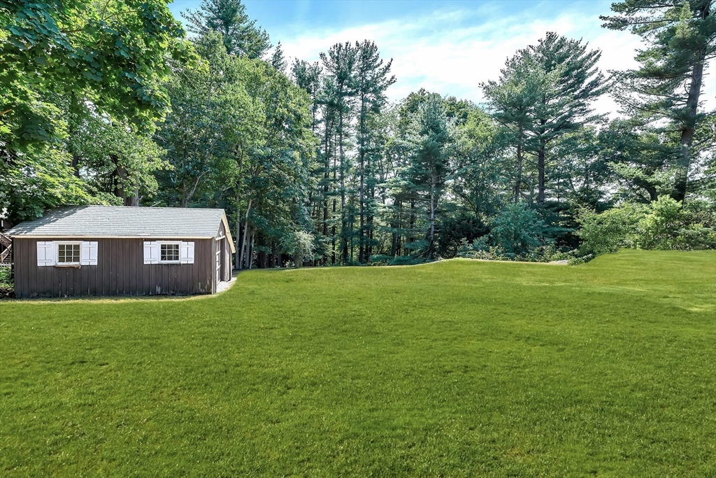 27 Marlyn Road Medfield, MA 02052 - Photo 2 of 28 Gallery Image 2