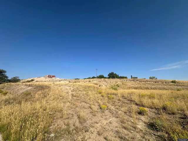 $60,000 | 101 Mahoney Street, Rawlins, WY 82301