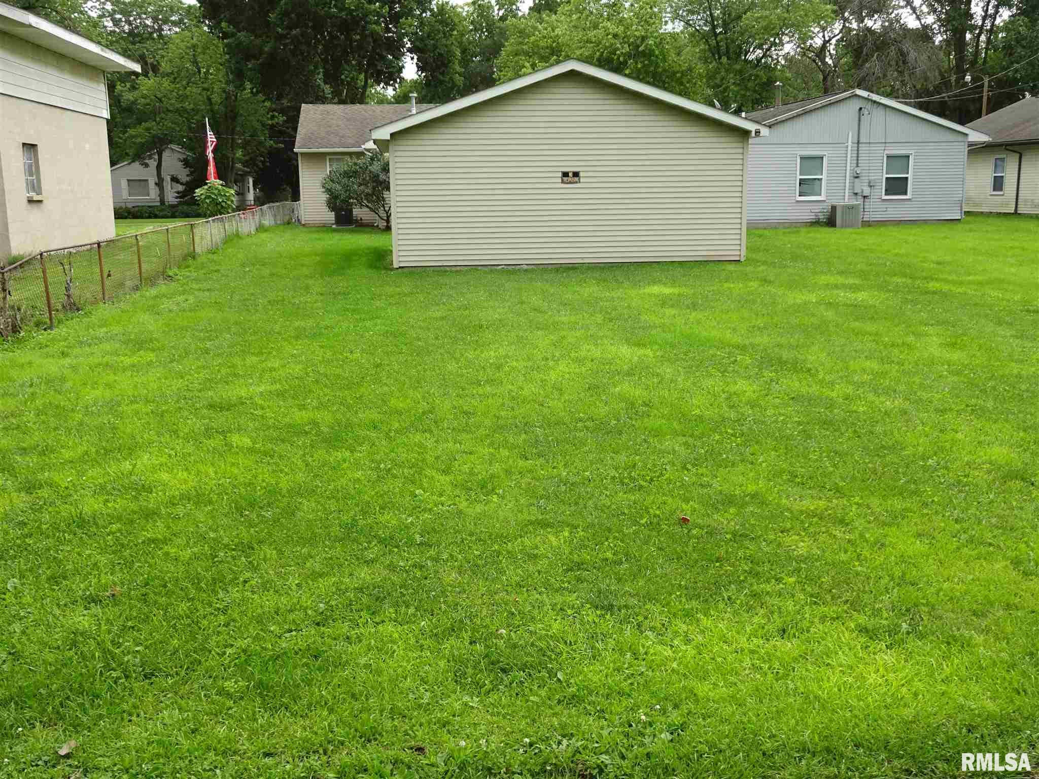 825 North Ohio Street Springfield, IL 62702 - Photo 21 of 24 Gallery Image 21