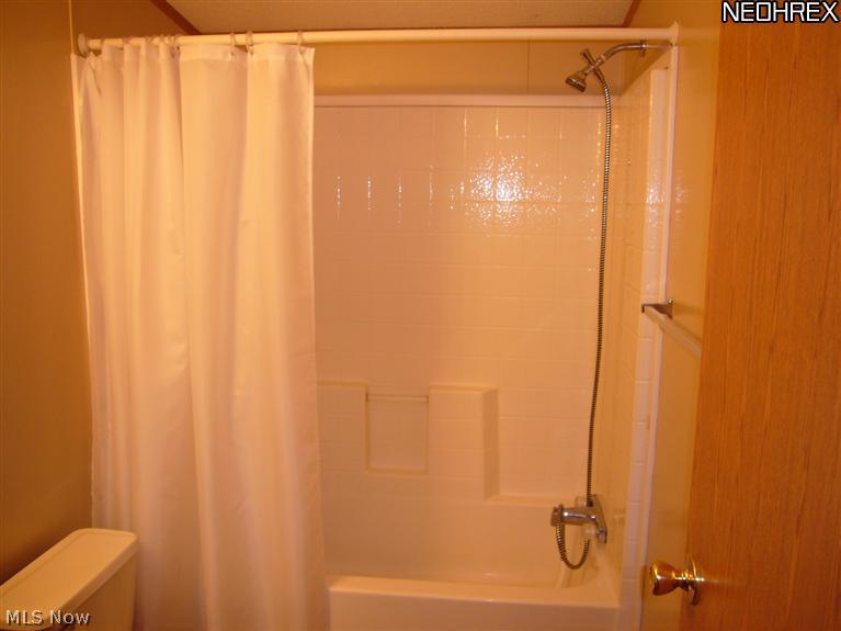 11160 Johnson Road Alliance, OH 44601 - Photo 19 of 25 Gallery Image 19