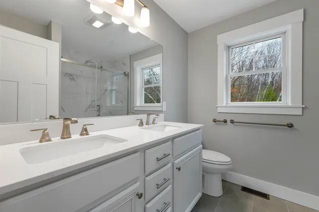 $689,900 | 606 Alton Mountain Road, Alton, NH 03810