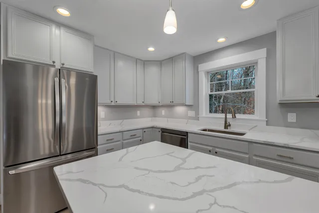 $689,900 | 606 Alton Mountain Road, Alton, NH 03810