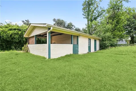 $449,000 | 406 Covington Street, Madisonville, LA 70447