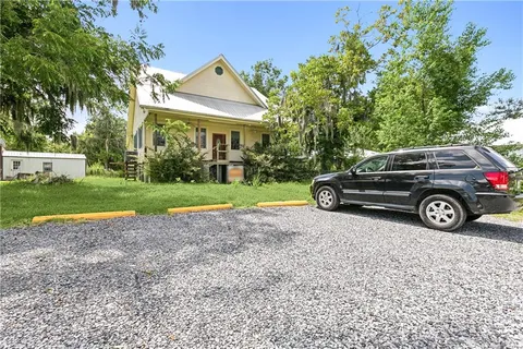 $449,000 | 406 Covington Street, Madisonville, LA 70447