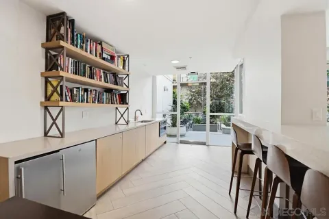 $879,000 | 1277 Kettner Boulevard, Unit 505, San Diego, CA 92101